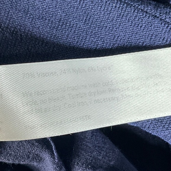 Eileen Fisher Navy Blue Ponte Knit Pull On Ankle Pants Sz L Minimalist Travel - Picture 8 of 13